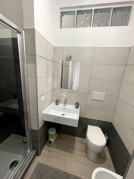 Domus Art Suites Merulana Рим Екстер'єр фото
