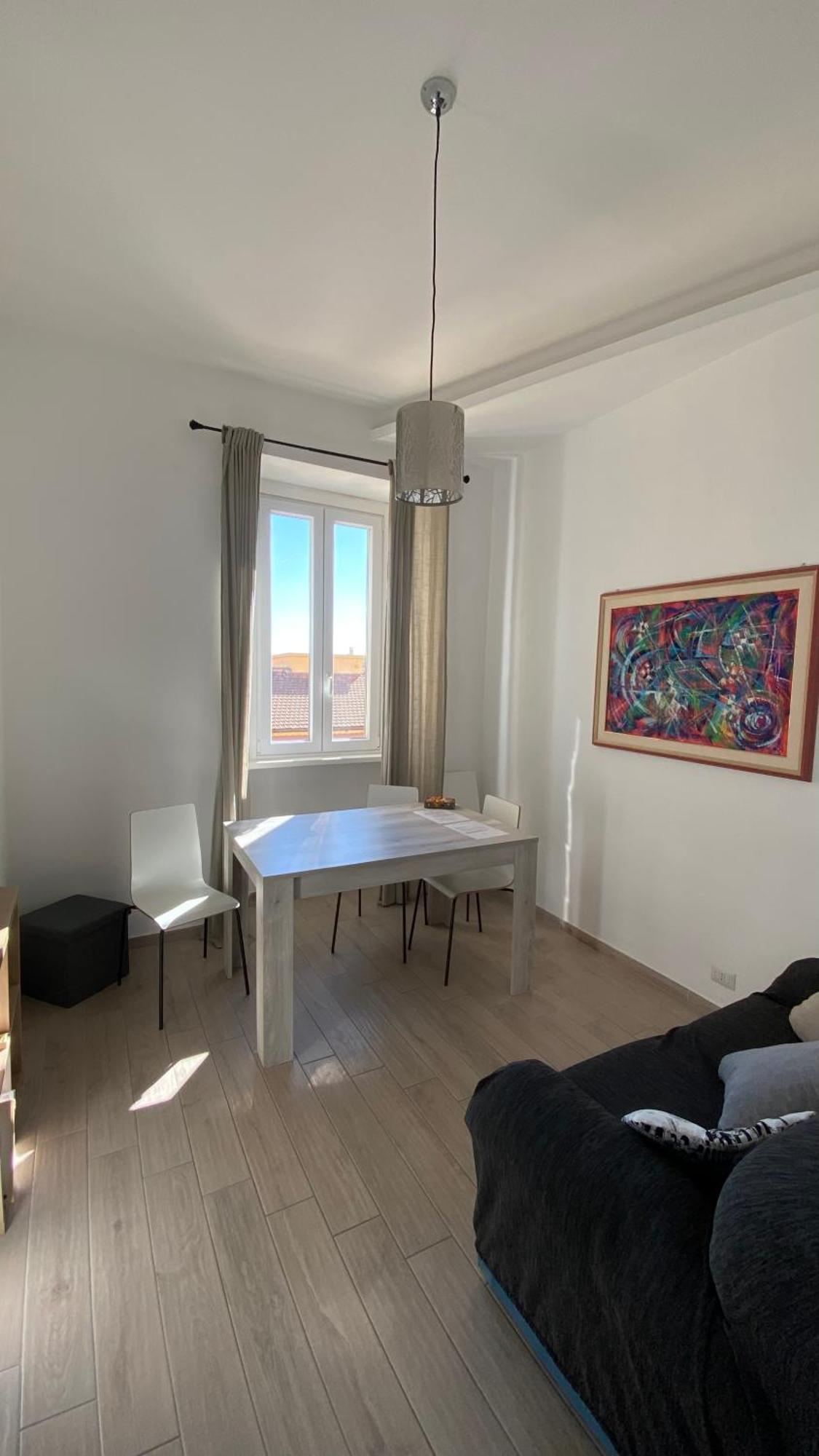 Domus Art Suites Merulana Рим Екстер'єр фото