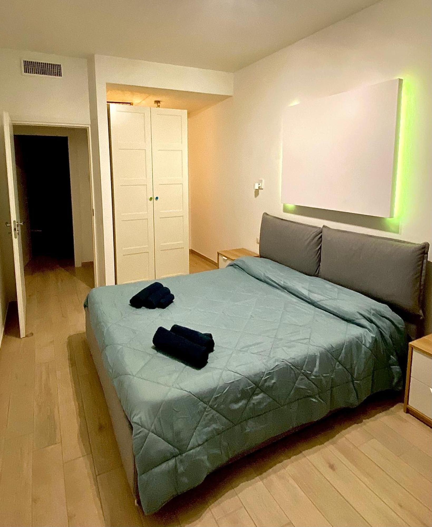 Domus Art Suites Merulana Рим Екстер'єр фото